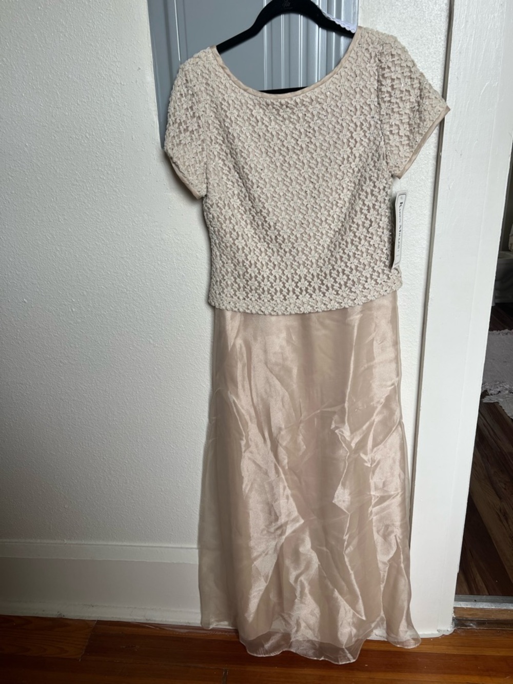 NWT Elegant Cream gold shimmer mother of bride Karen Miller Dress sz 10 vintage